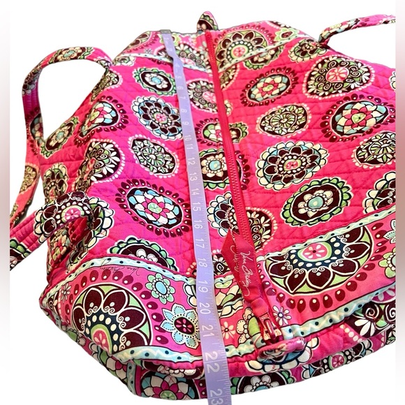 Vera Bradley Large Quilted Duffle Bag Pink Floral Paisley Long Handles, Zip Top - Picture 9 of 11
